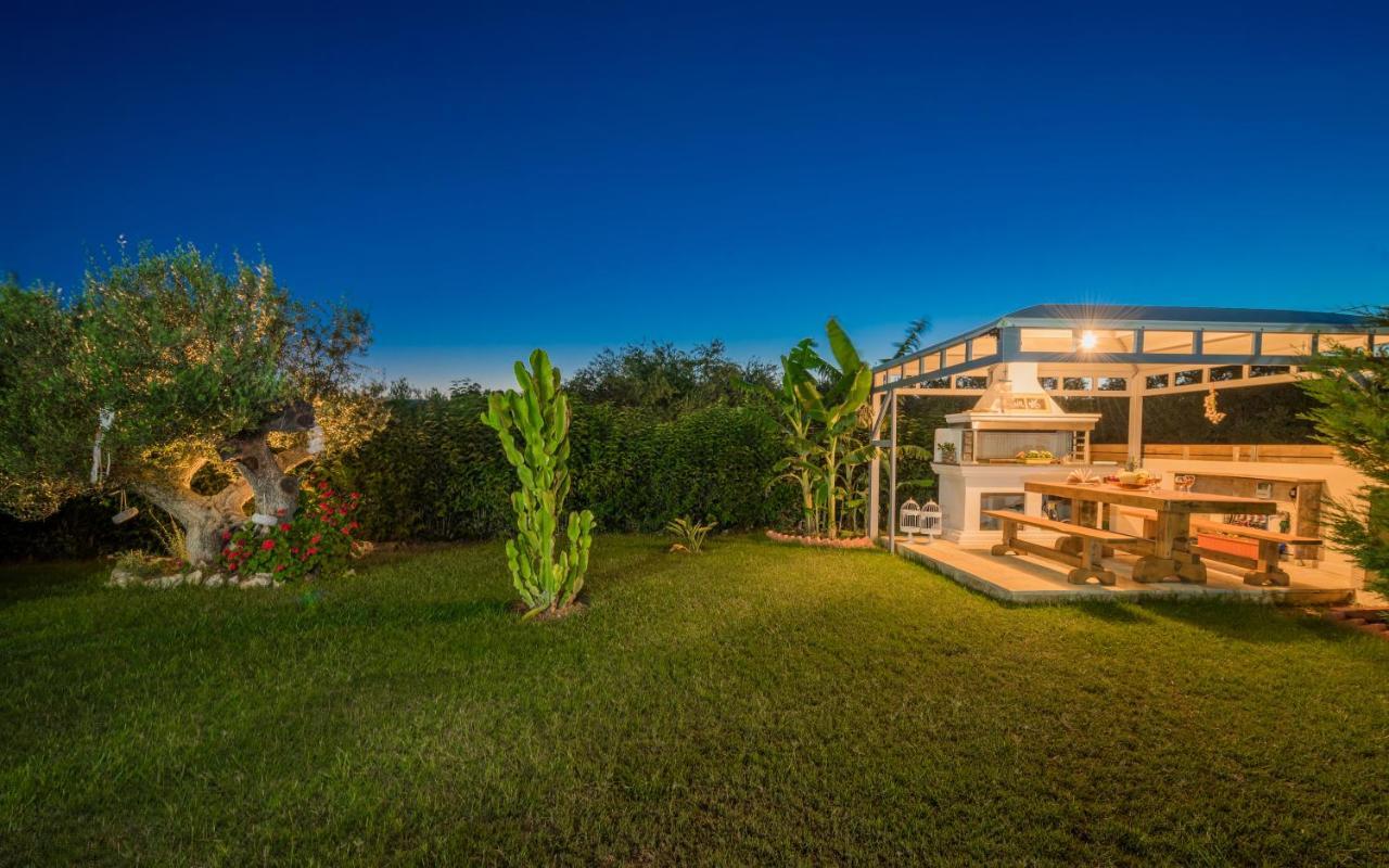 Romanza Luxury Villa Каламакі Екстер'єр фото